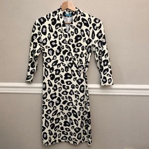 J. McLaughlin’s 3/4 sleeve leopard print dress.